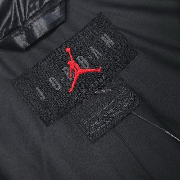 AIR JORDAN Down Repel Therma-FIT Black Vest Men’s Size Small FV7273-010 NEW - Picture 7 of 10